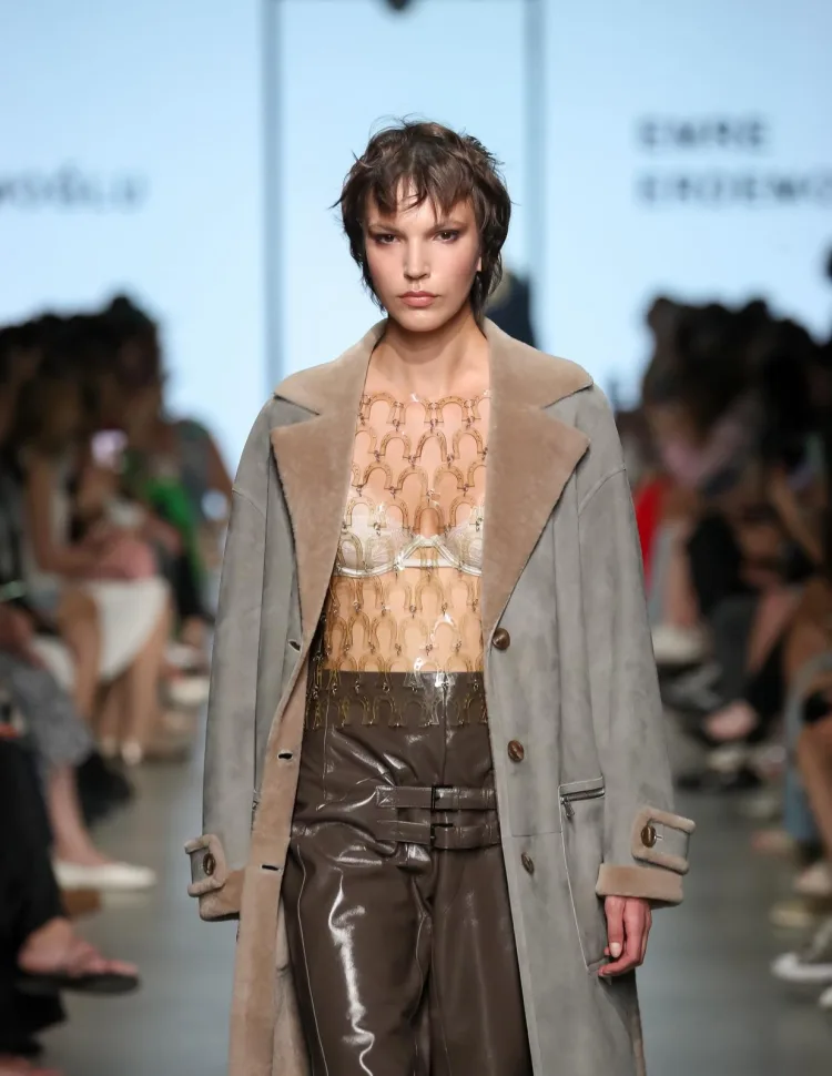 Emre Erdemoğlu’ndan Cesur Kadınlara Moda Devrimi