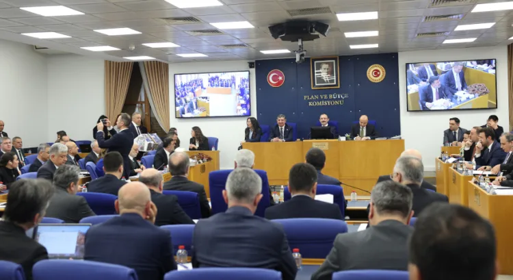 En Düşük Emekli Aylığı 20 Bin Liraya Yükselebilir!