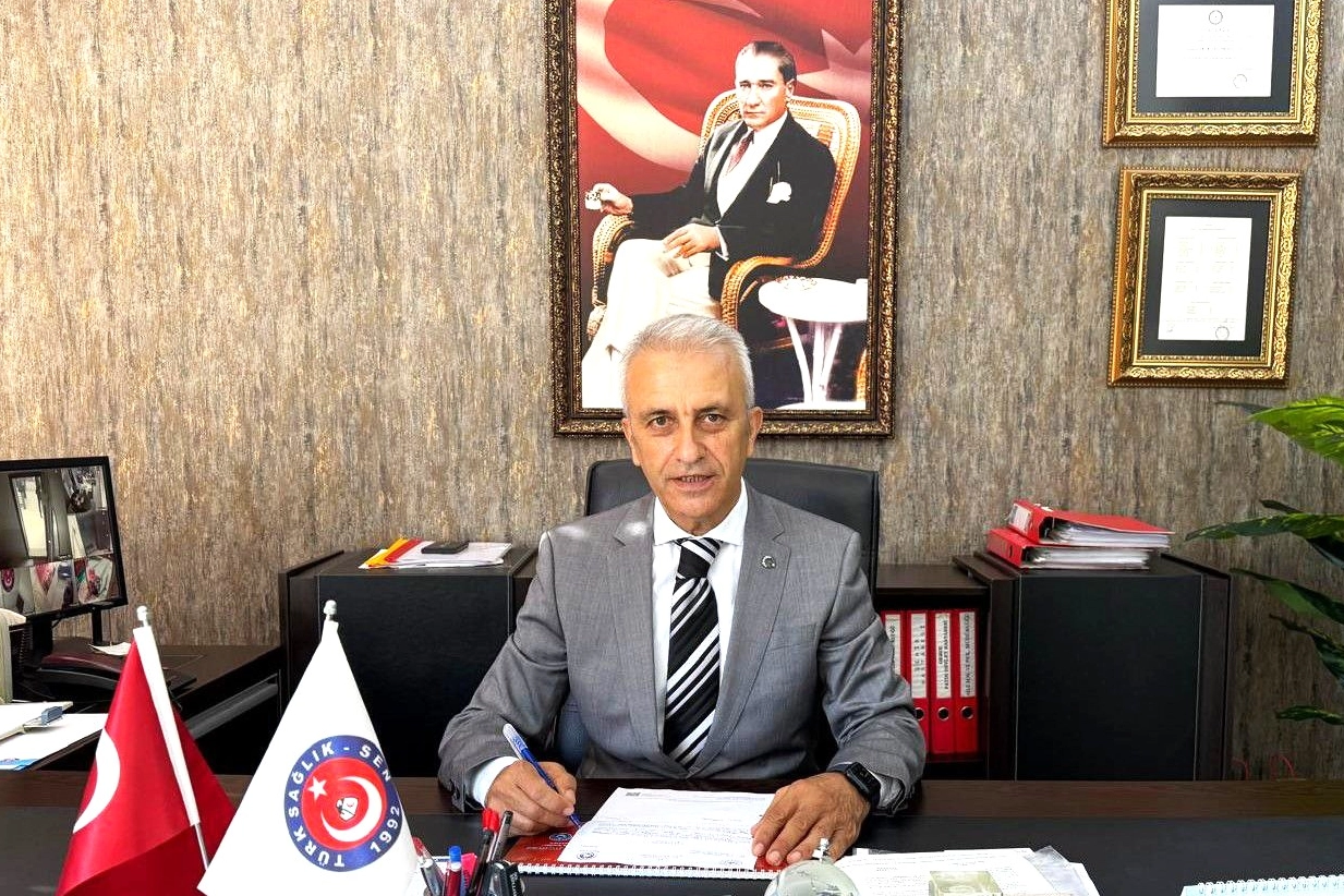 Enflasyon Zammı Eritti, Sağlık Çalışanları Yoksullaşıyor