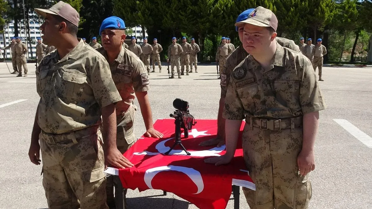 Engelli Gençler Askerlik Yeminini Törende Etti