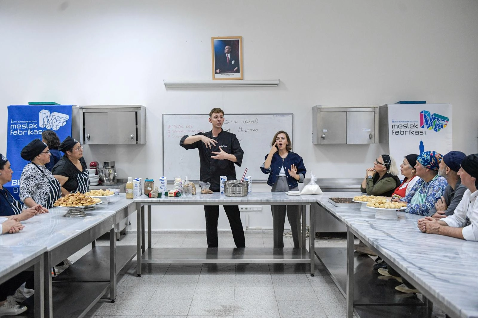 Engelliler Haftası’nda Tatlı Atölyesi Keyfi