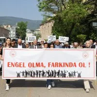 Engelsiz bir gelecek için yürüdüler