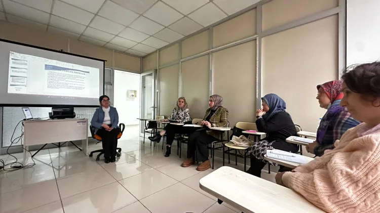 Engelsiz Ebeveyn Akademisi’nde Eğitim ve İstihdam