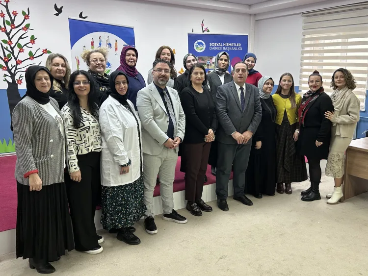 Engelsiz Hobi Atölyeleri’nde Karneler Dağıtıldı