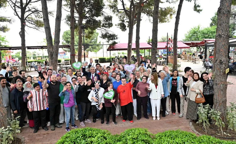 Engelsiz Kafe 10 Yılda Sosyal Yaşamın Kalbi Oldu
