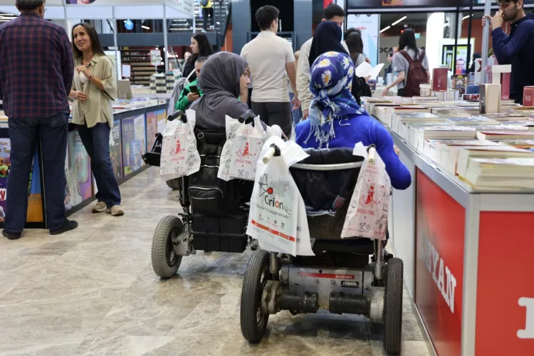 Engelsiz Taksi ile Kocaeli Kitap Fuarı’na Kolay Ulaşım