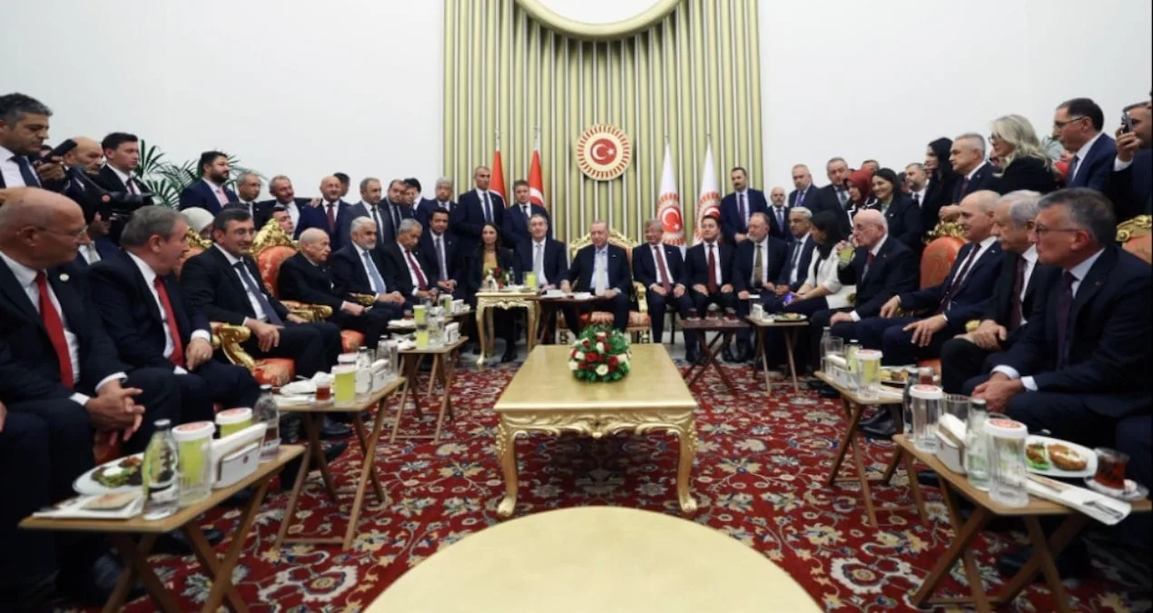 Erbakan: Referandumda Millete Sorulmalı!