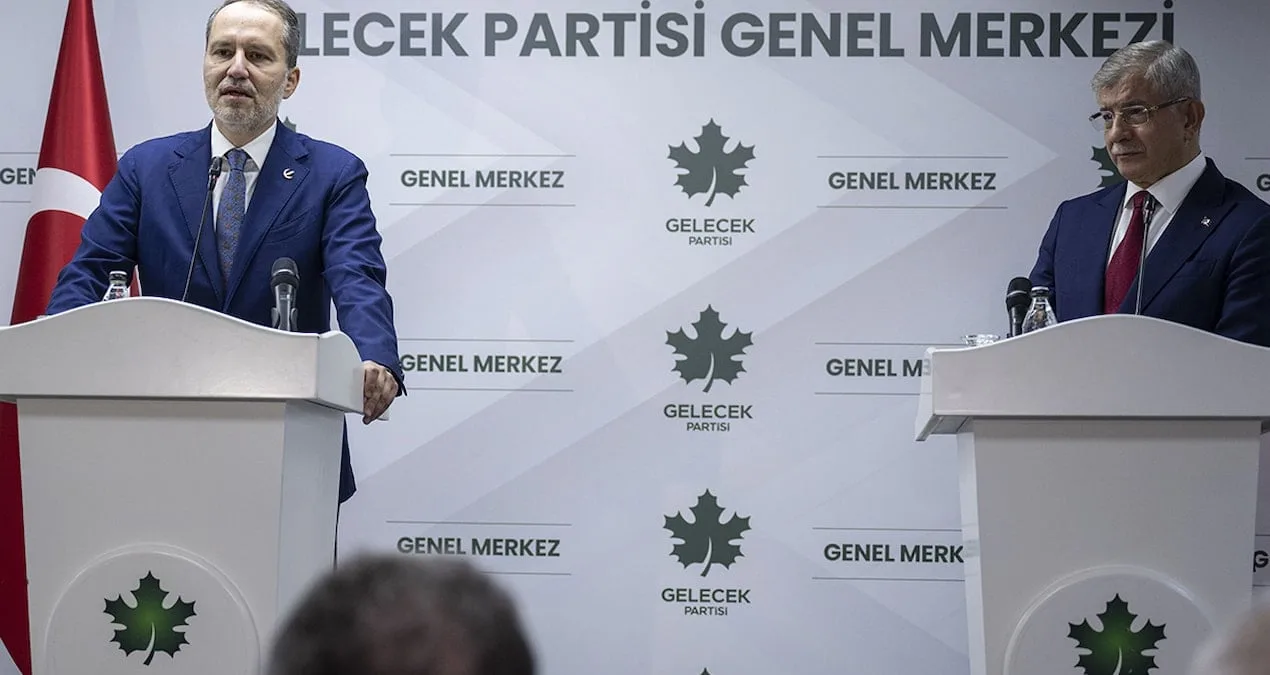 Erbakan ve Davutoğlu’ndan Yeni İttifak Sinyalleri