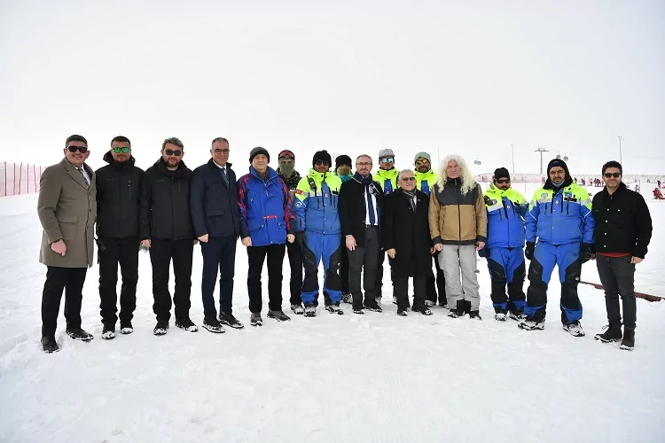 Uluslararası Erciyes Kar Heykel Festivali