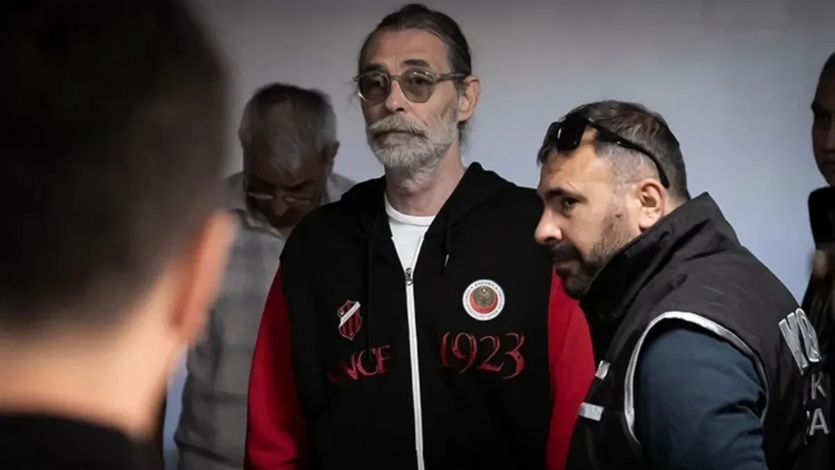Erdal Beşikçioğlu Görevden Alındı! İçişleri Duyurdu