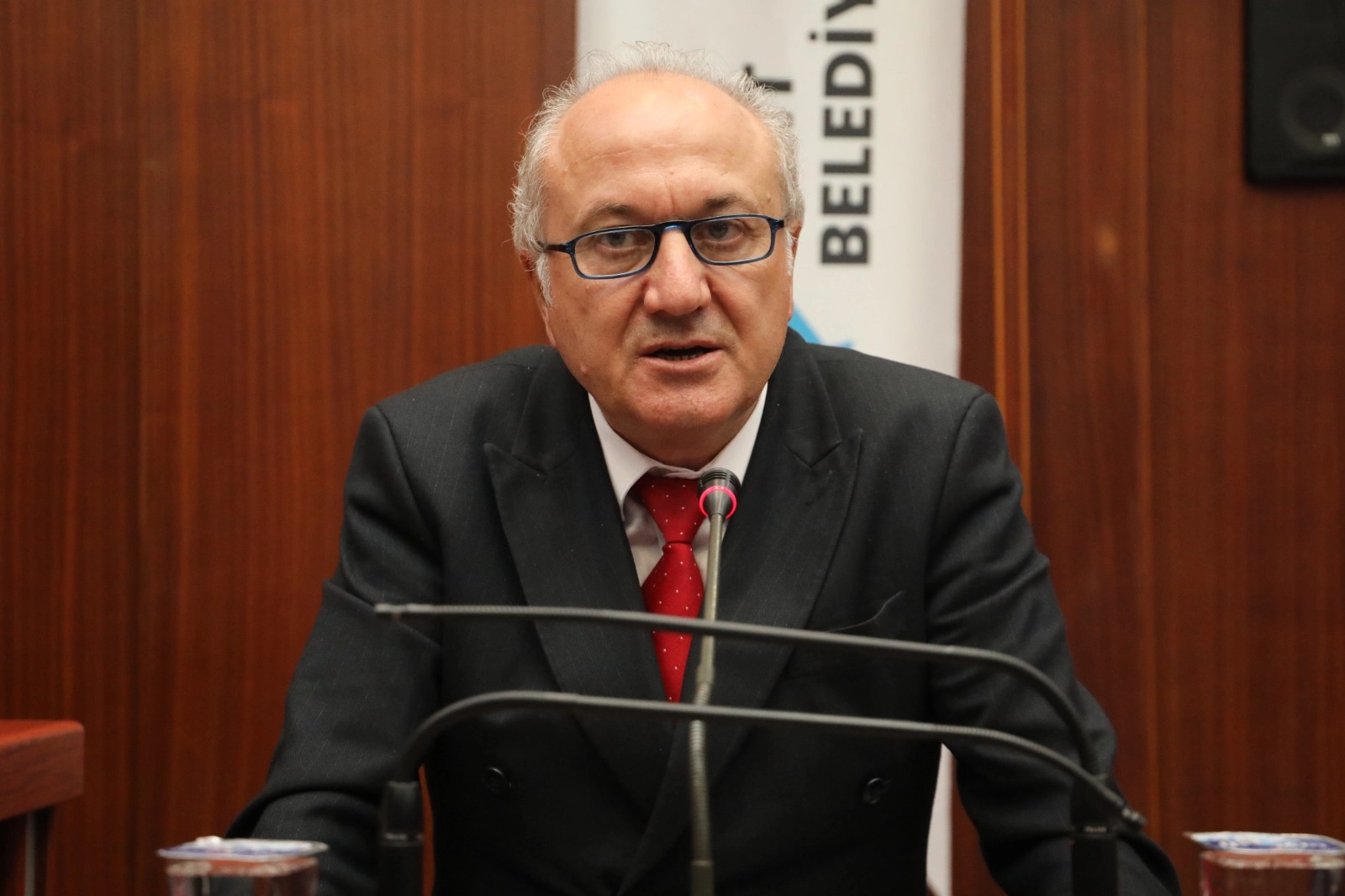 Erdem Arcan, Başkan Yardımcılığı Görevinden İstifa Etti!