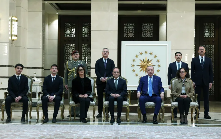 Erdoğan, 3 Büyükelçiyi Kabul Etti