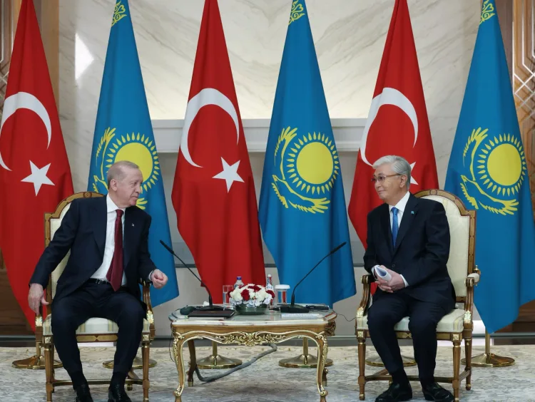 Erdoğan’a Kazakistan’da Hoca Ahmet Yesevi Nişanı