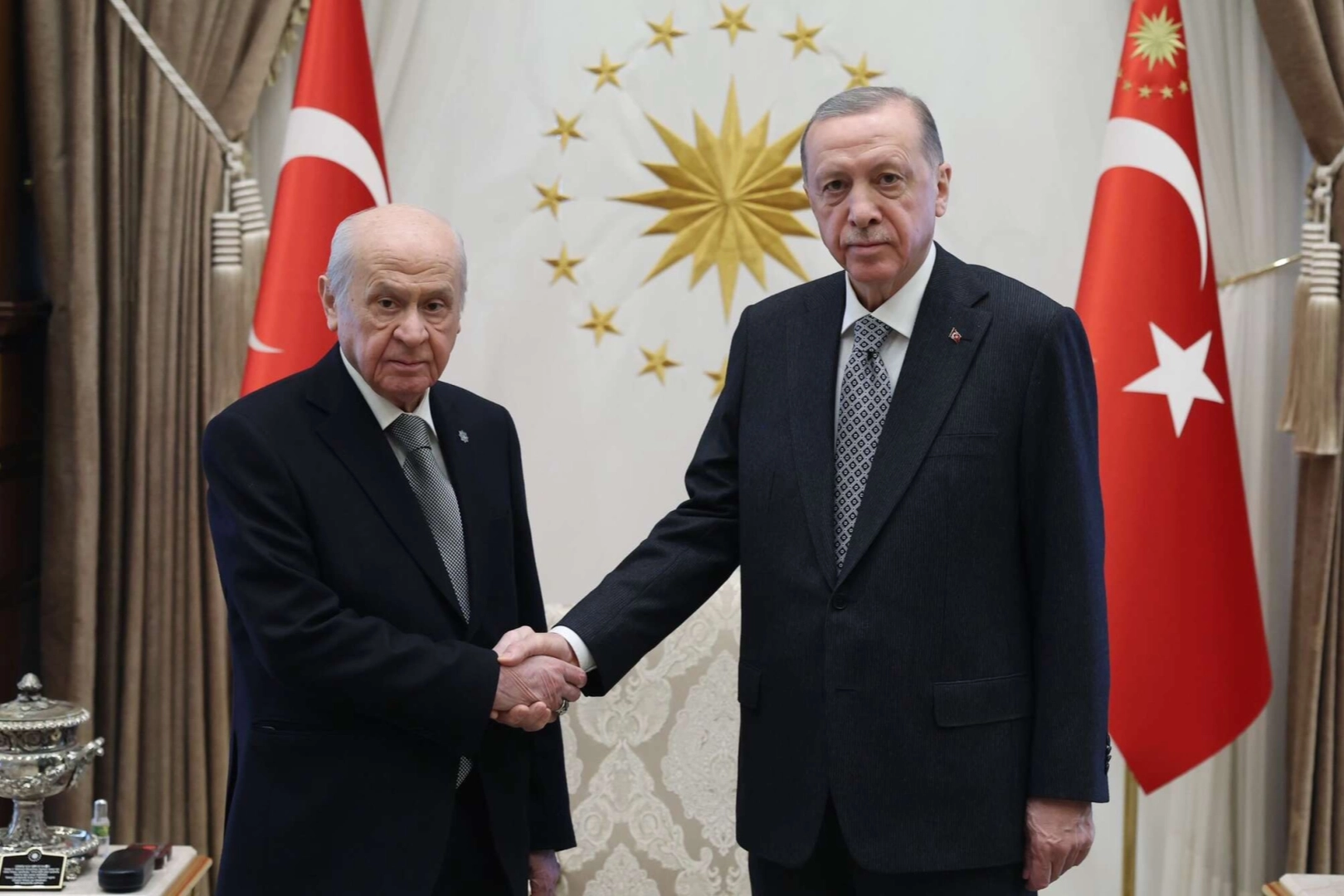 Erdoğan, Bahçeli ile Kritik Görüşmeye Hazırlanıyor