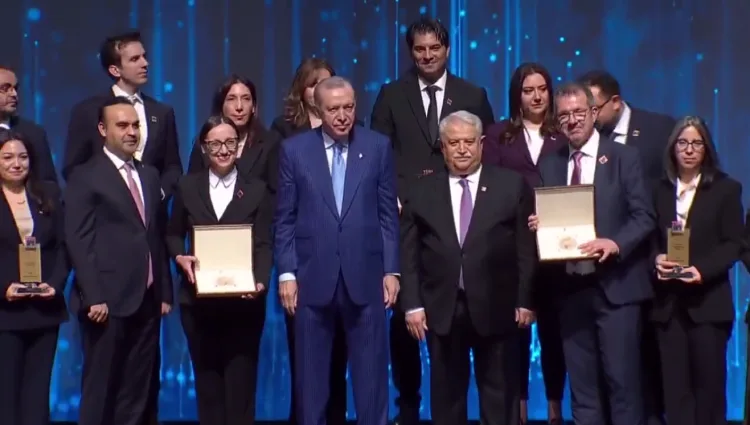 Erdoğan: Bilimde Millî Kimlik ve Yenilik Vurgusu
