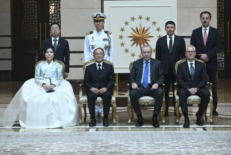 Erdoğan, Büyükelçileri Külliye’de Kabul Etti