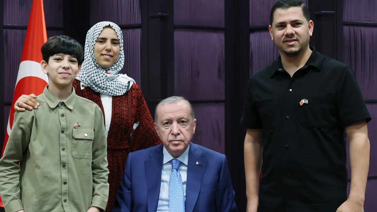 Erdoğan, Cezer ile Dolmabahçe’de Görüştü!