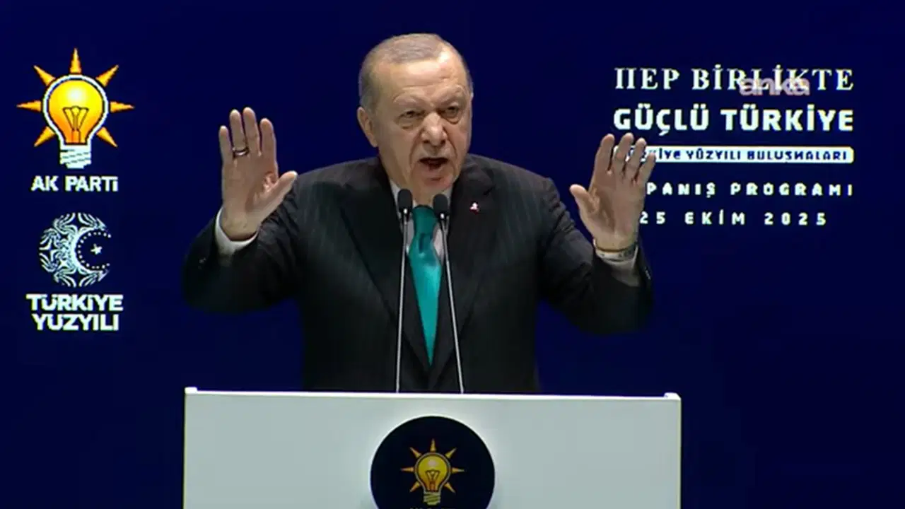Erdoğan: “CHP’li Belediyelerle İşimiz Zor”