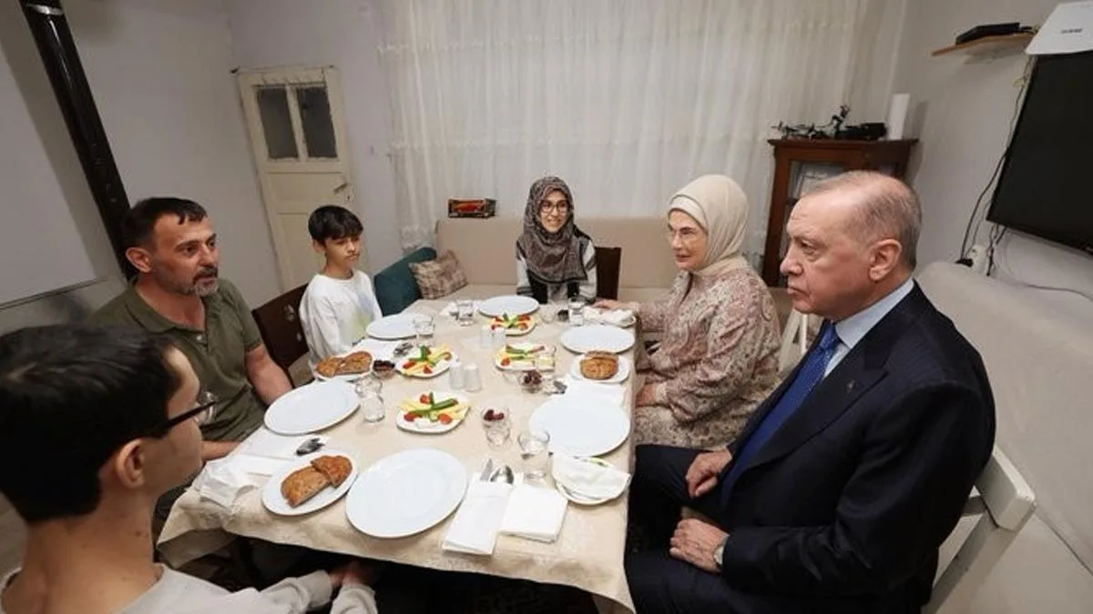 Erdoğan Çifti’nden Kayacık Ailesine İftar Ziyareti