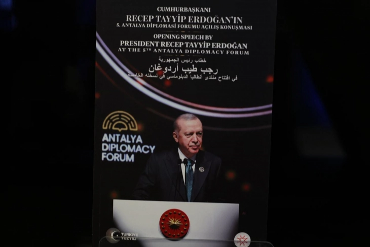 Erdoğan’dan ADF Konuşması Üç Dilde Kitaplaştı
