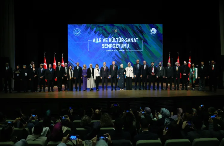 Erdoğan’dan Aile ve Nüfus 10 Yılı İlanı