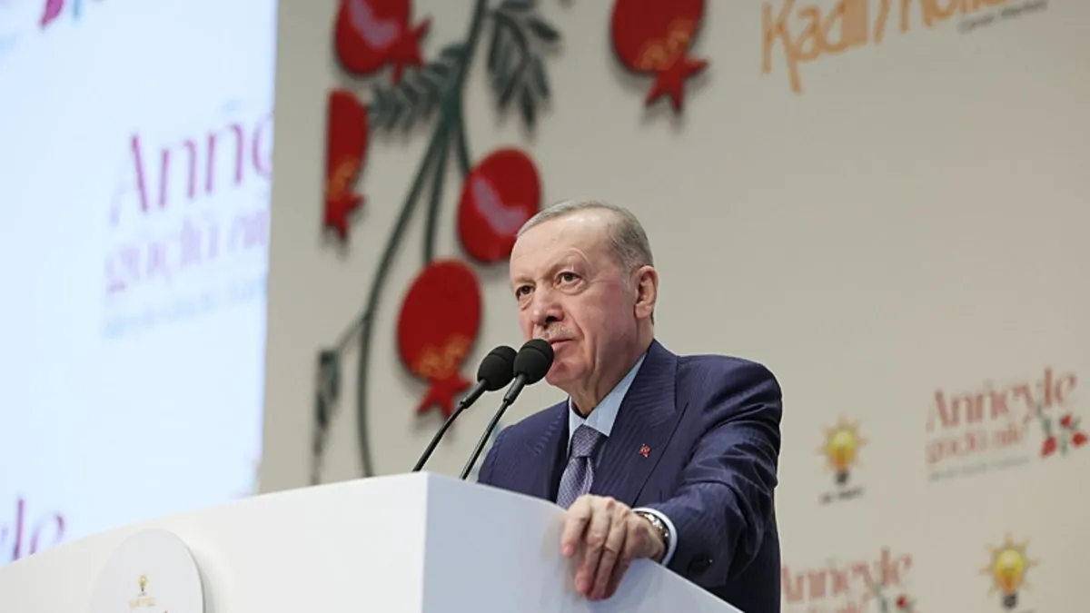 Erdoğan’dan Anneler Günü’nde Duygu Dolu Mesajlar