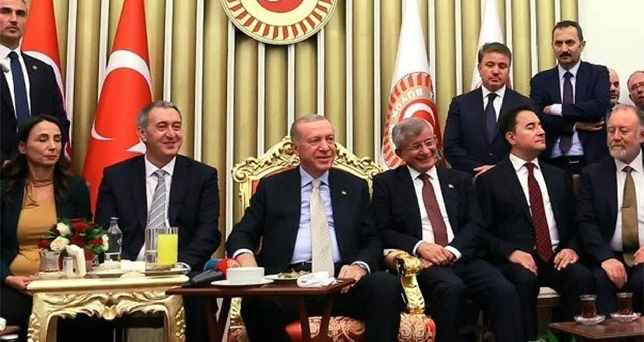 Erdoğan’dan CHP’ye Sert Eleştiriler!