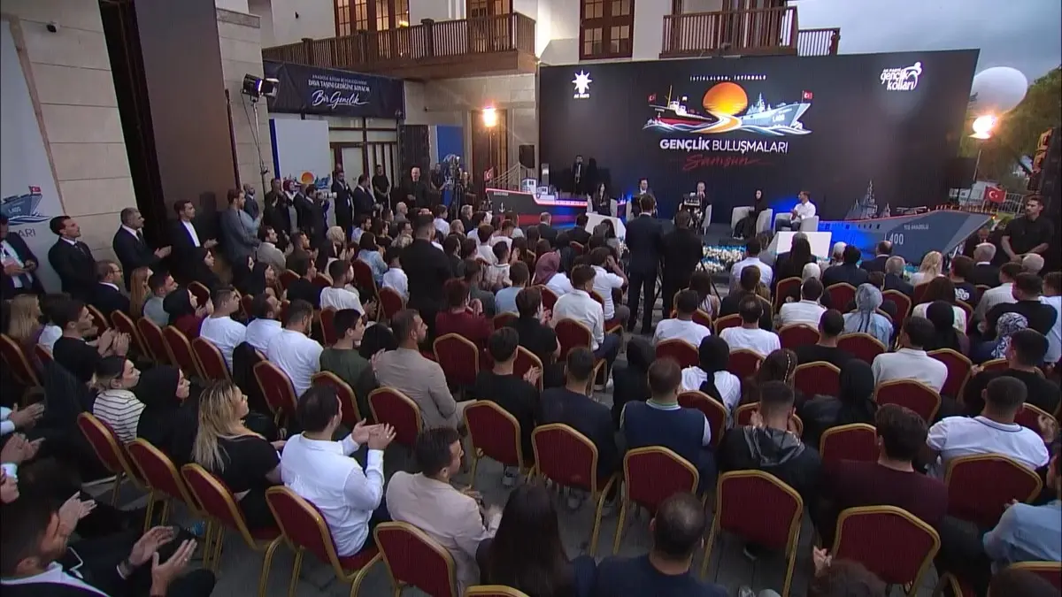 Cumhurbaşkanı Erdoğan NATO zirvesinde liderlere hediye edilen silahlarla ilgili ilk kez konuştu 2