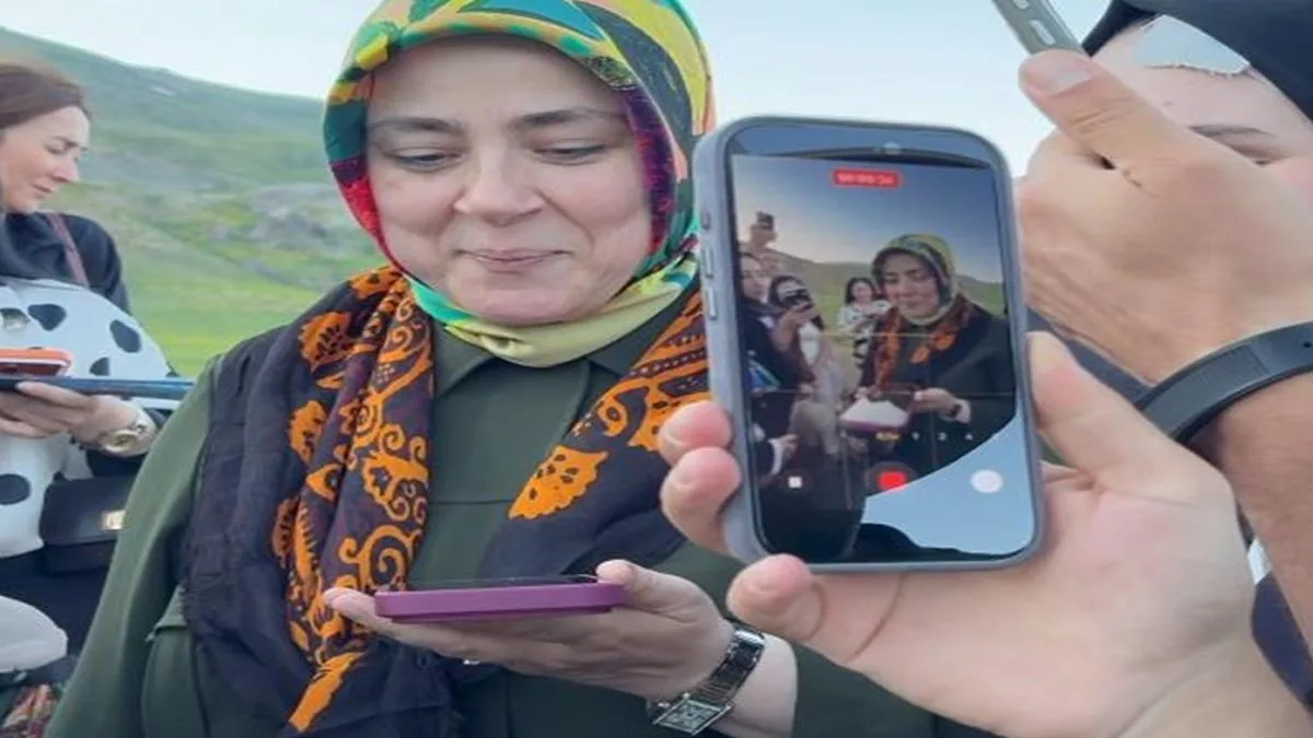 Erdoğan’dan Hakkari Kadınlarına Özel Selam