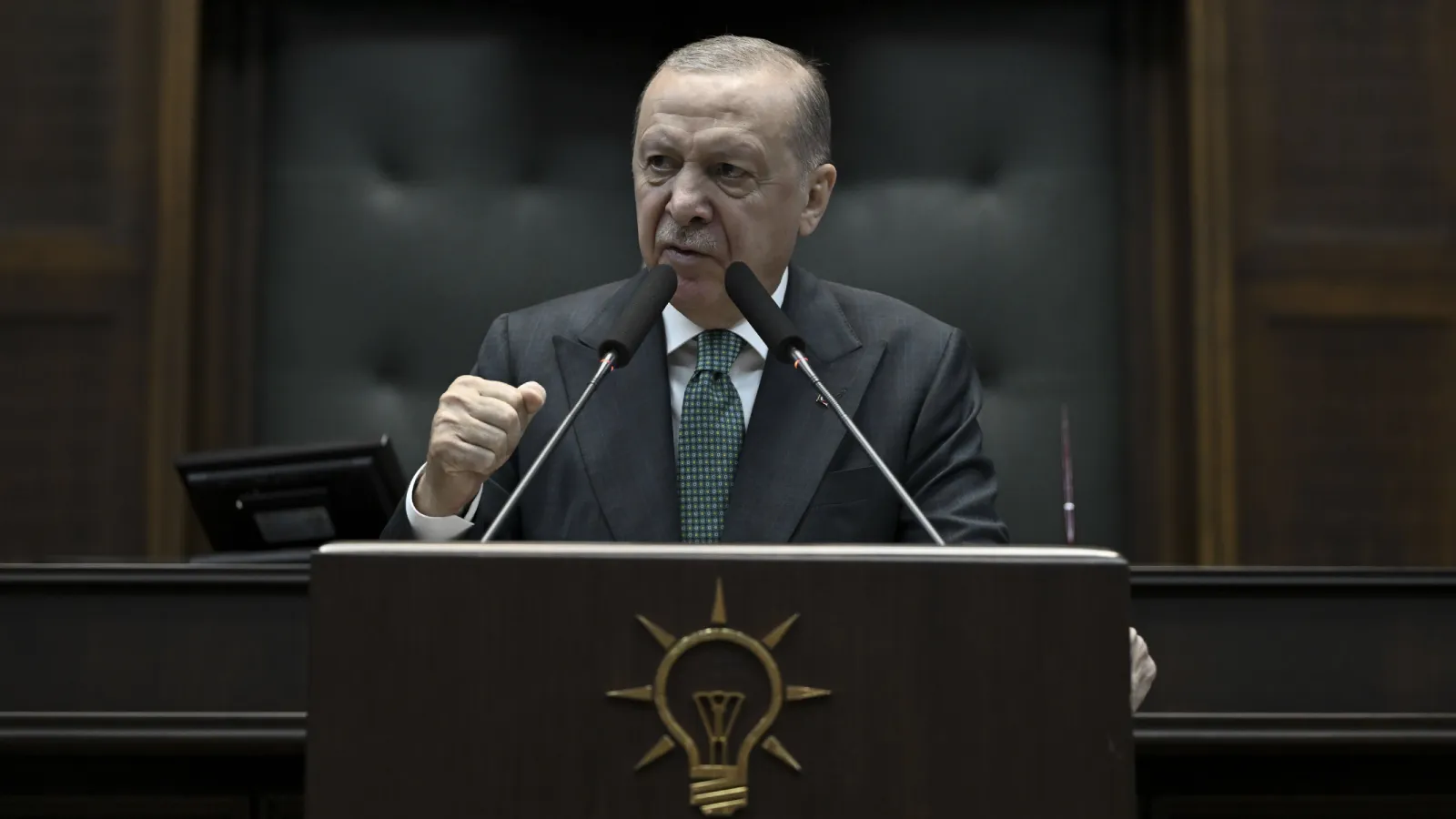 Erdoğan’dan Laiklik Bildirisine Sert Tepki!