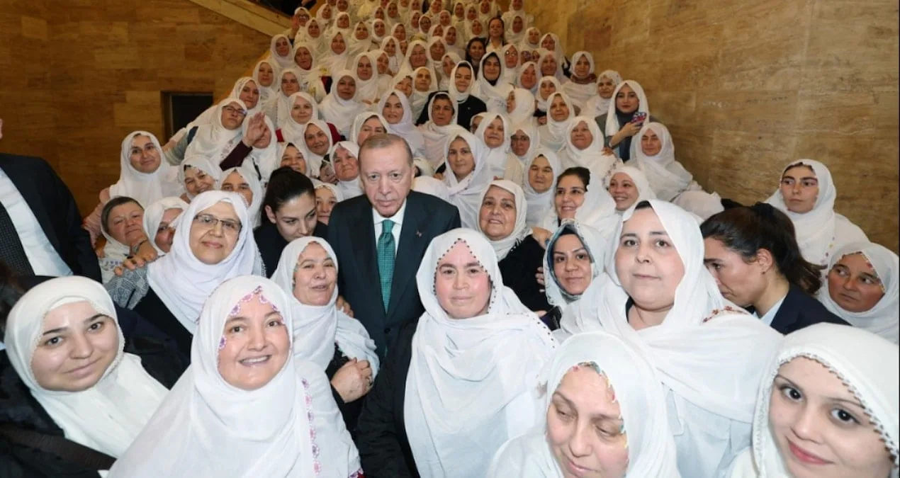 Erdoğan’dan Özgür Özel’e Sert Yanıt!