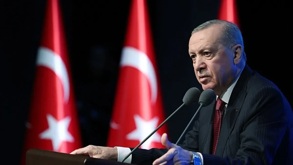 Erdoğan’dan Özgür Özel’e sert yanıt: Zavallı!