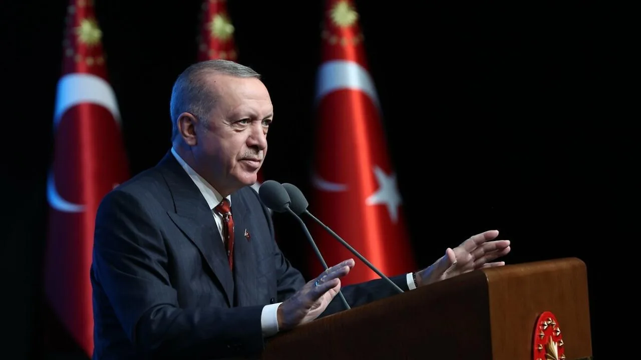Erdoğan’dan Polislere Kutlama ve Destek Mesajı