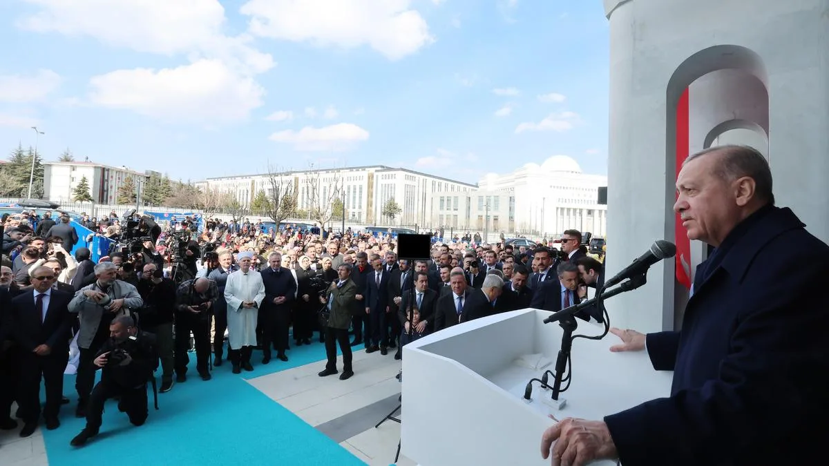 Erdoğan’dan Ramazan Mesajı ve Camii Açılışı