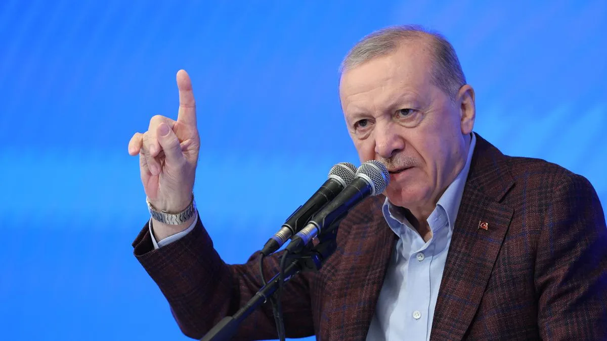 Erdoğan’dan Sapanca’da ‘Efsane Büyük Başkan’ Şarkısı