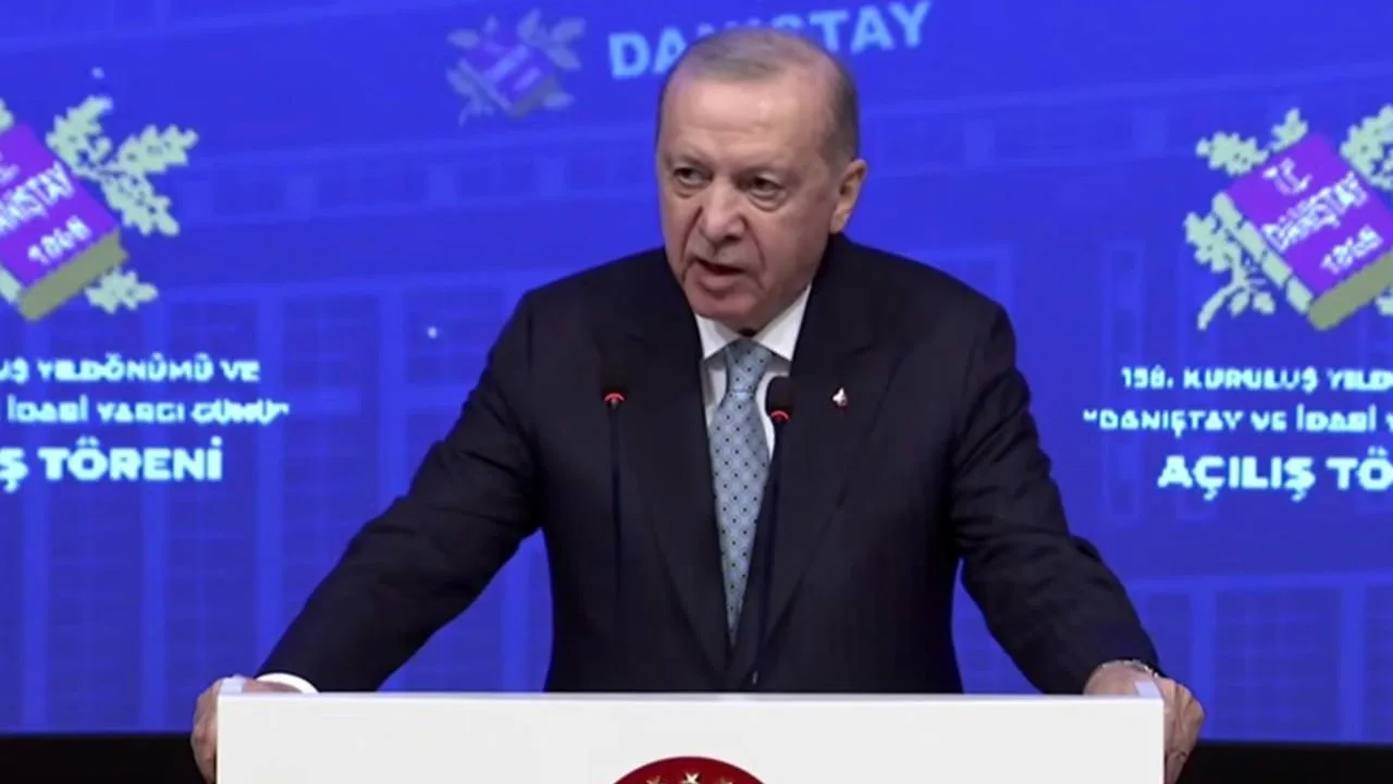 Erdoğan’dan Yargı ve Anayasa Üzerine Çarpıcı Mesajlar