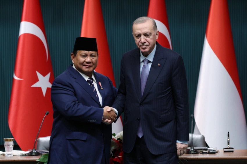 Erdoğan, Endonezya Lideri ile Görüşerek İlişkileri Güçlendirdi