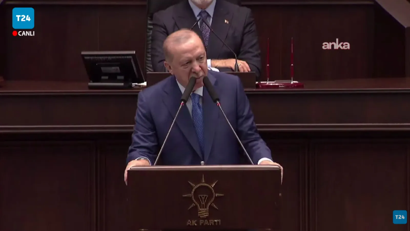 Erdoğan: Gençlerimizle Geleceği İnşa Ediyoruz