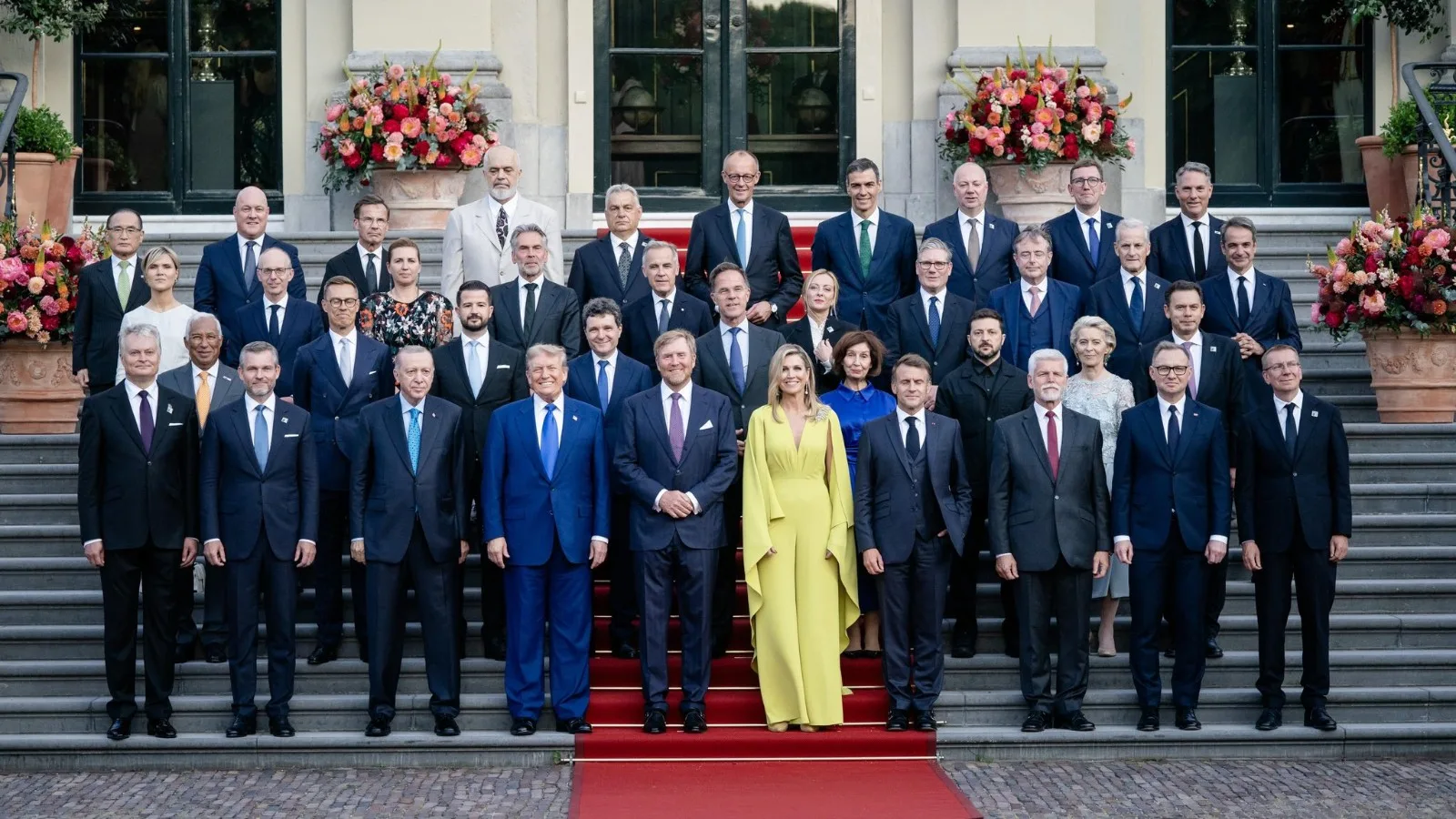 Erdoğan, Hollanda Kralı’nın Yemeğine Katıldı!