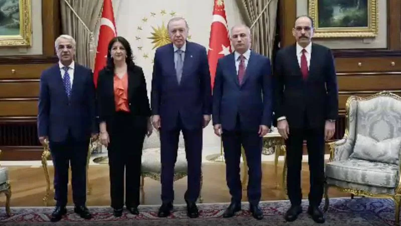 Erdoğan ile DEM Görüşmesi Perşembe’ye Ertelendi