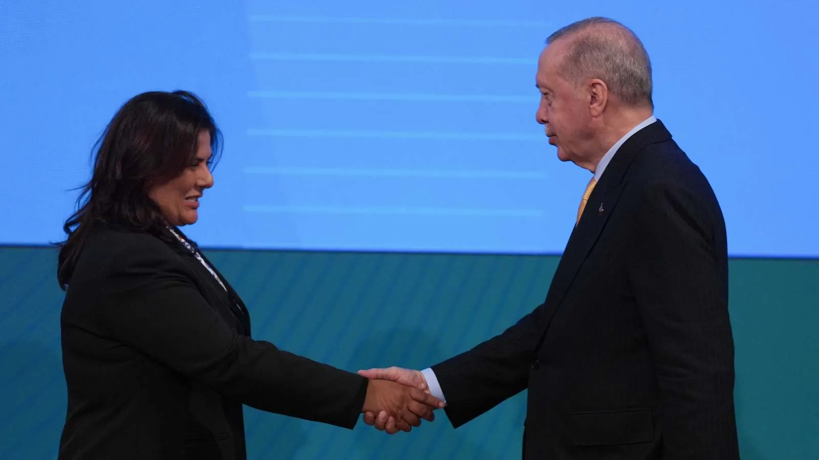 Erdoğan’ın Aydın Mitinginde ‘Fotoğraf Baskısı’ İddiası