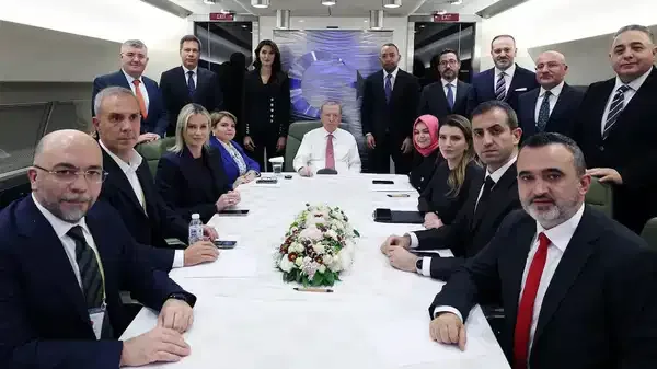 Erdoğan’ın Uçak Yolcuları: Gözde ve Gözden Düşenler