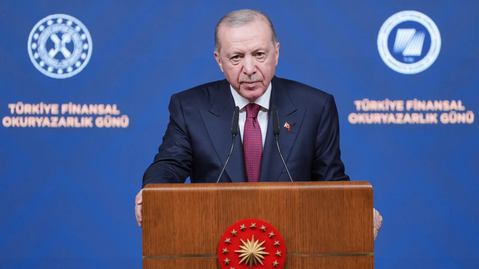 Erdoğan: İstanbul Küresel Finans Merkezi Olacak