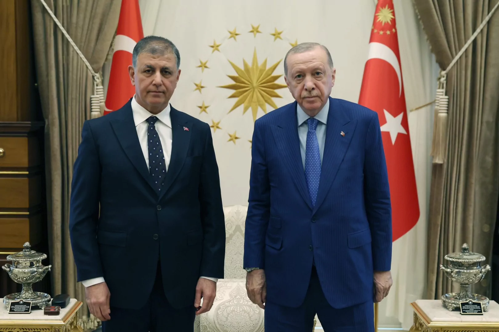 Erdoğan, İzmir Başkanı Tugay’ı Külliye’de kabul etti!