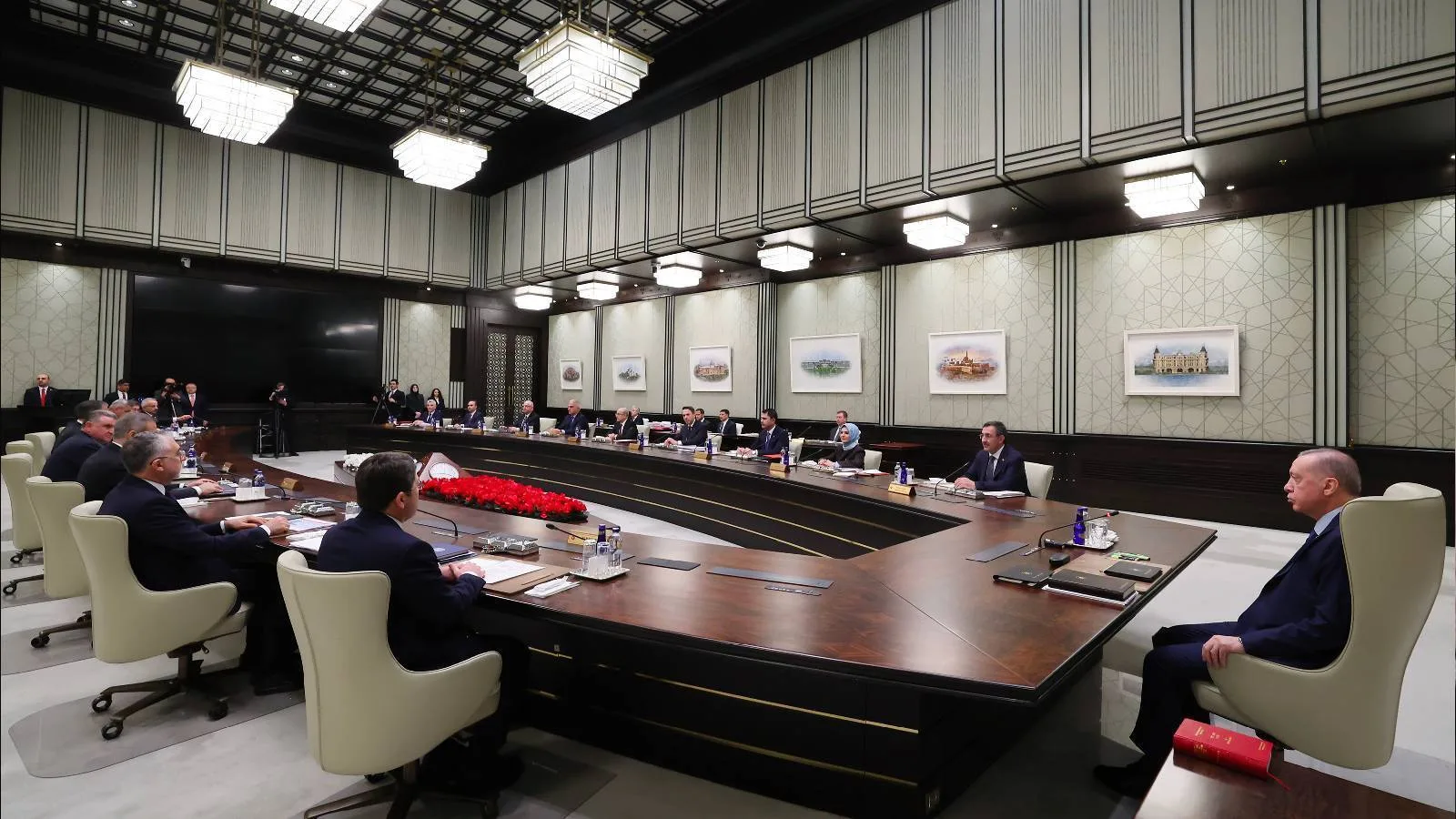 Erdoğan Kabine Toplantısı’nda Kritik Gündem Maddeleri
