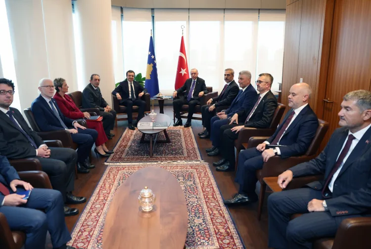 Erdoğan, Kosova Başbakanı Kurti’yi Türkevi’nde ağırladı