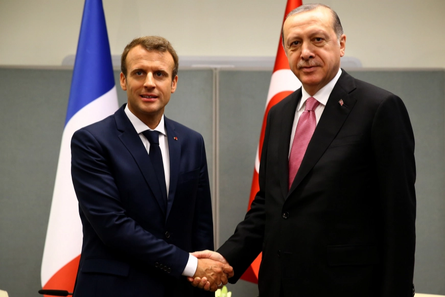 Erdoğan-Macron Görüşmesi: Bölgesel Çatışmalar Ele Alındı