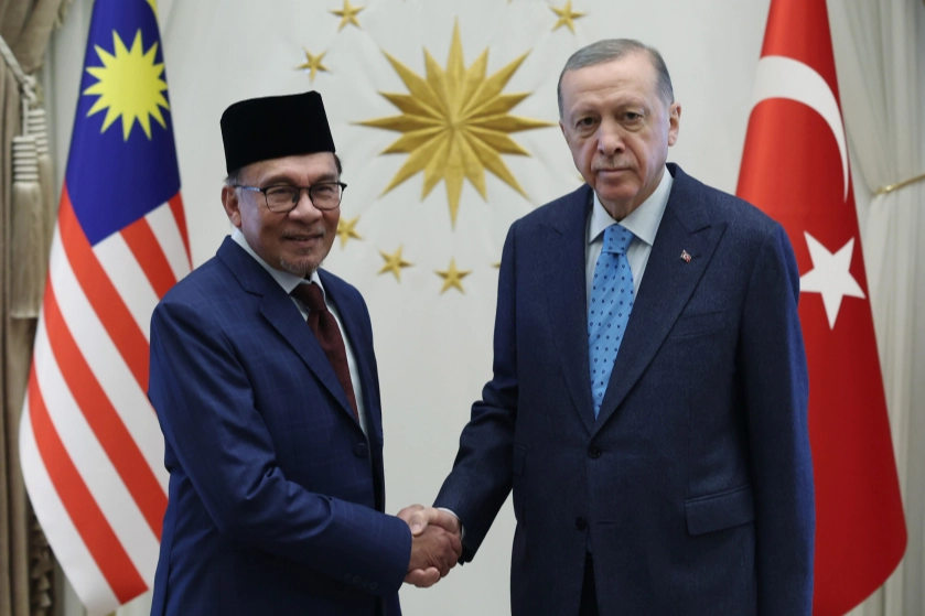 Erdoğan, Malezya ile İlişkileri Güçlendiriyor
