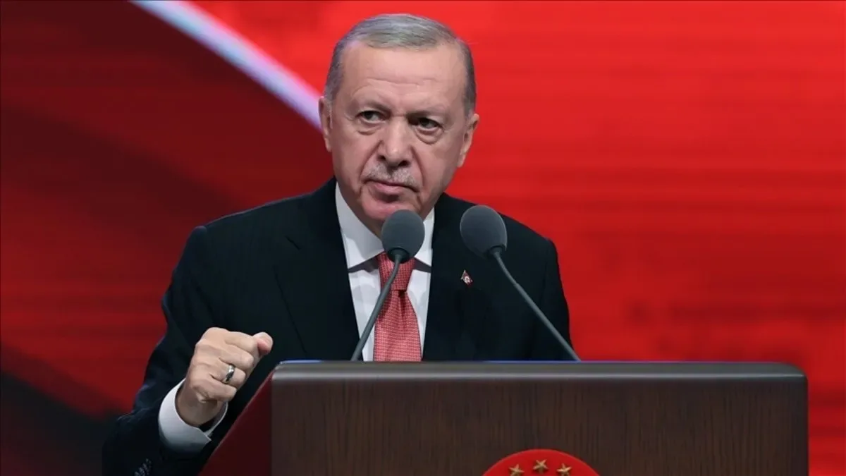 Erdoğan, Özgür Özel’e Tazminat Davası Açtı