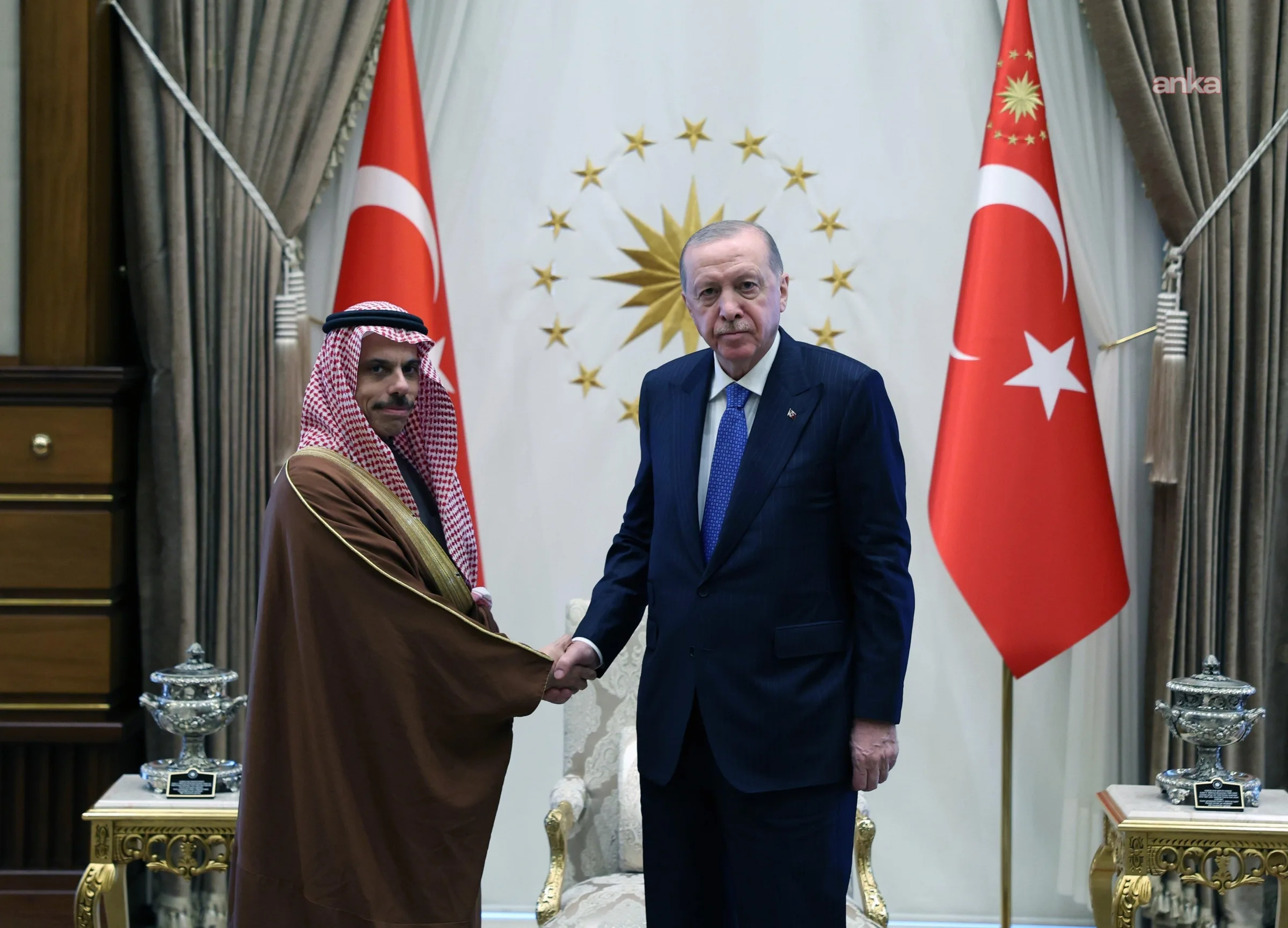 Erdoğan, Suudi Bakanı Faysal bin Ferhan’ı kabul etti